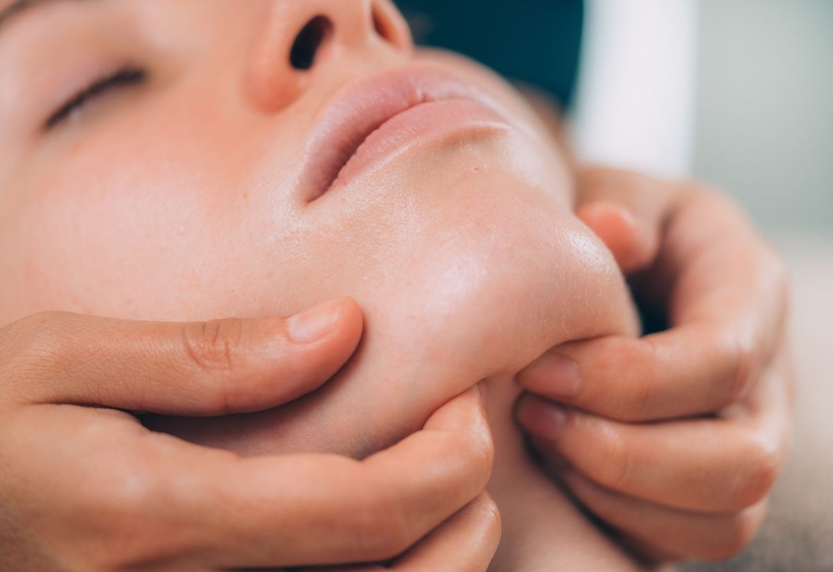 Jawline And Chin Dermal Fillers Jawline And Chin Dermal Fillers