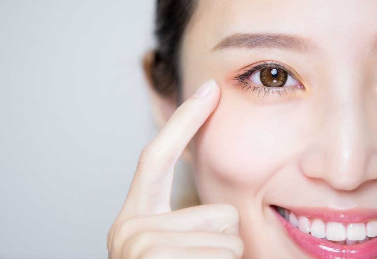 Tear Throughs Under Eye Dermal Fillers Tear Troughs Under Eye Dermal Fillers
